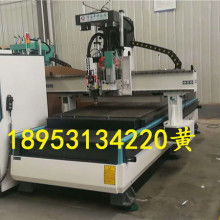 白溝三禾箱包皮具機械設備總匯 專業設備助力箱包產業升級